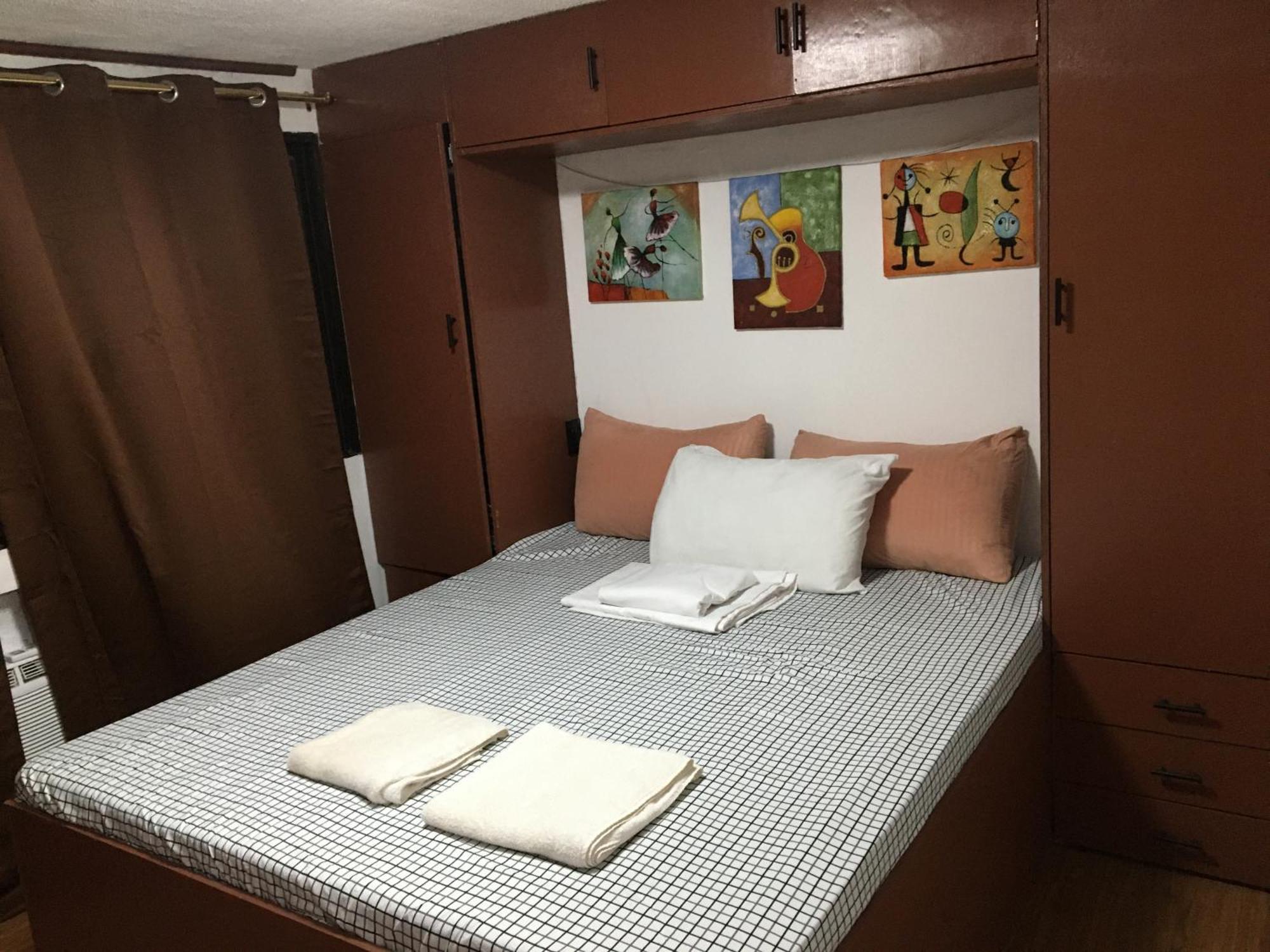 Stay In Manila, Cambridge Village Cainta Екстер'єр фото