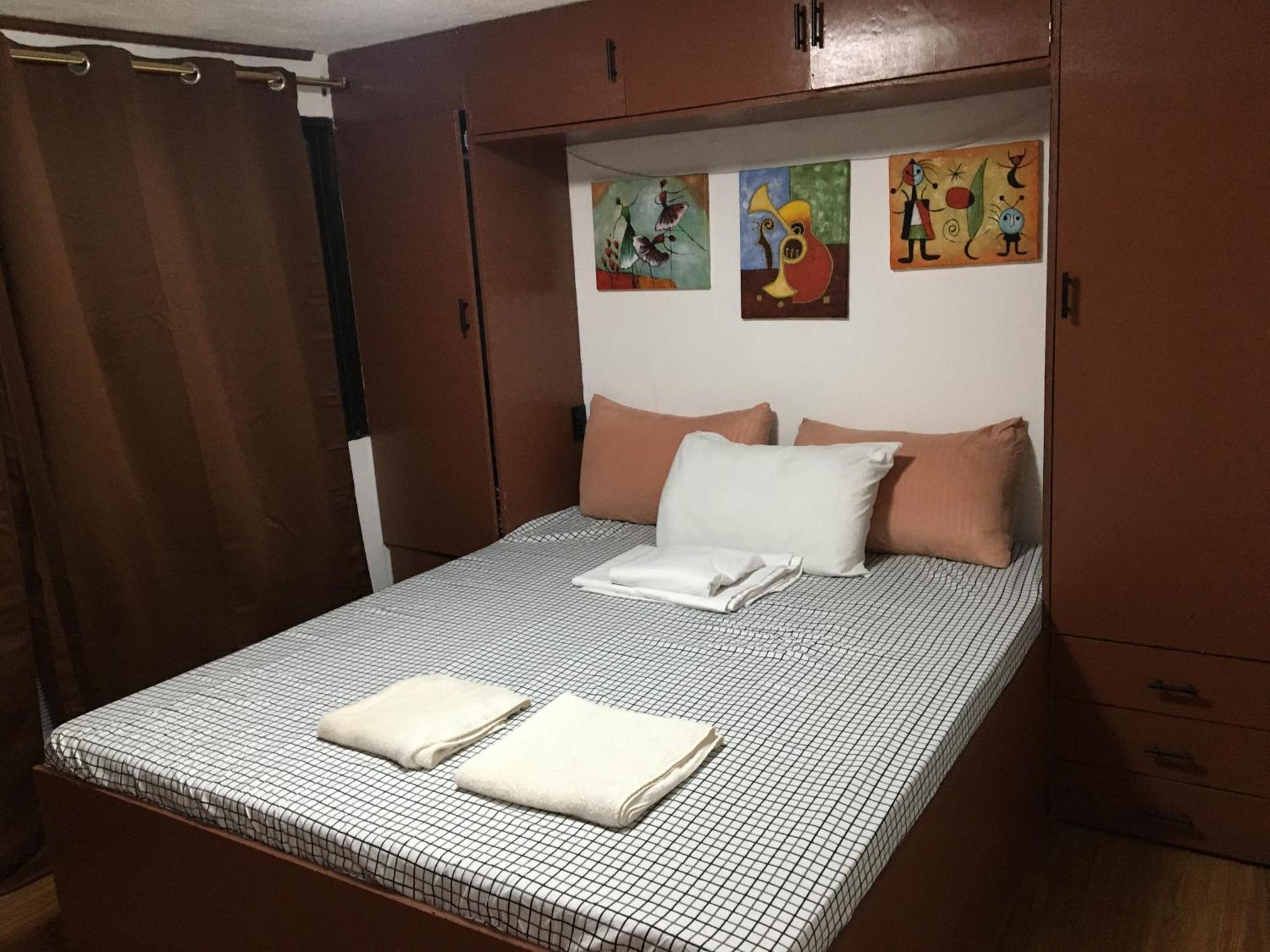 Stay In Manila, Cambridge Village Cainta Екстер'єр фото